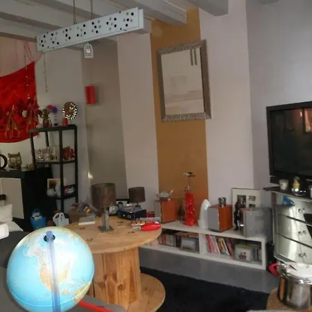Jolie Maison, 3 Chambres, Jardin Et Parking Баньё